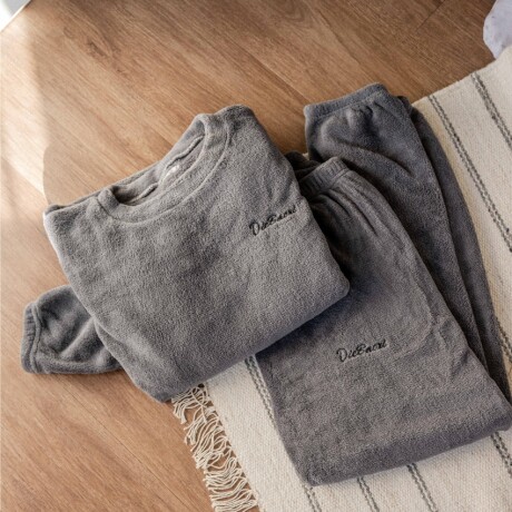 Pack 2 Pijamas a elección - Gris