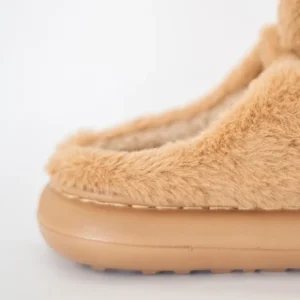 Pantufla Labubu