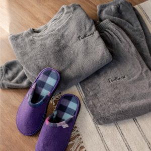 Pijama + pantufla clásica a elección